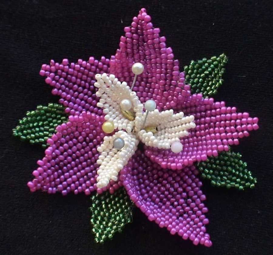 Цветы из бисера своими руками: пошаговые схемы плетения для начинающих