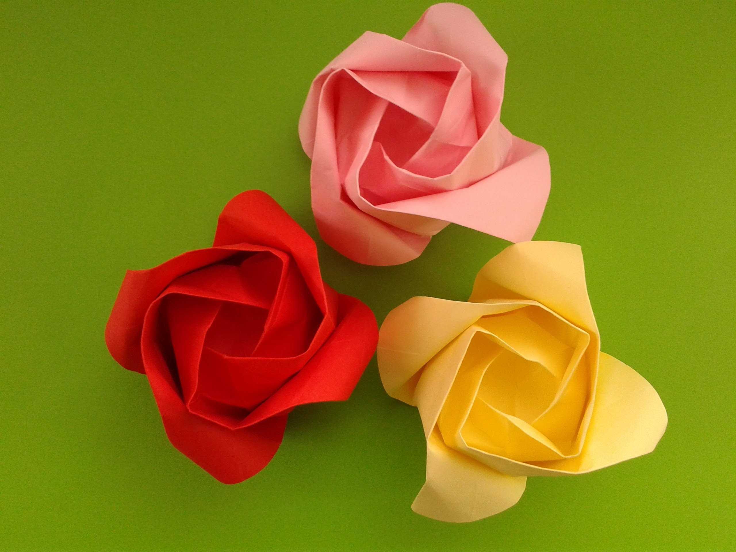 Как сделать розу из бумаги, фоамирана, фетра, ленты и других материалов (15 мастер-классов)