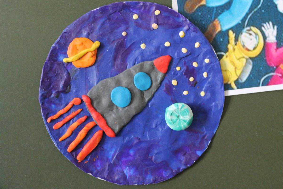 Аппликации на тему космоса в детском саду своими руками