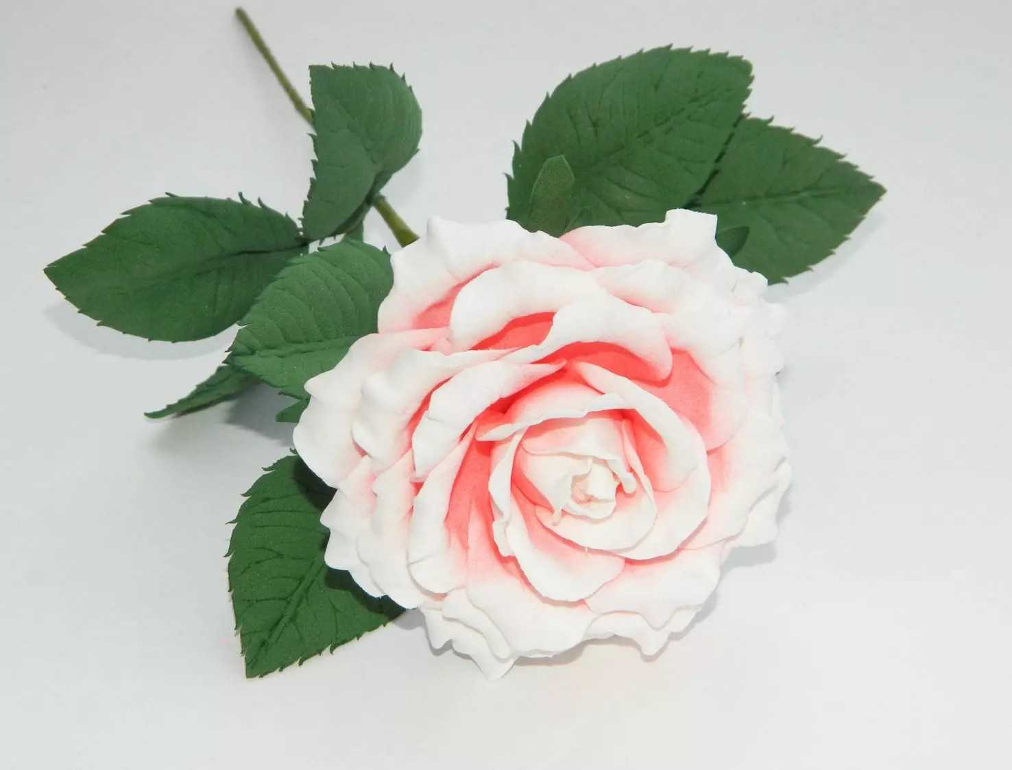 Фоамирановая роза