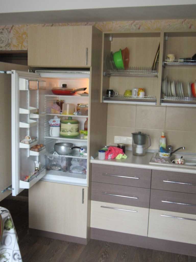 Как закрыть холодильник фасадом - дачный сезон - interior-decors.ru